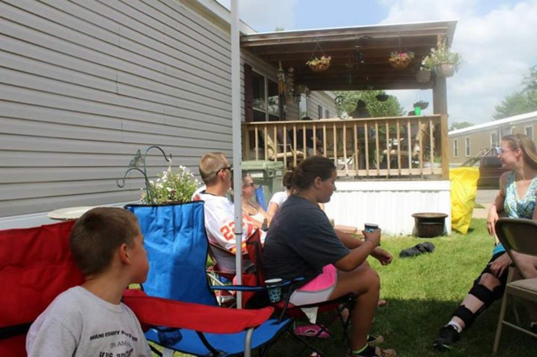 Cynthia Susko's album, FAMILY COOKOUT