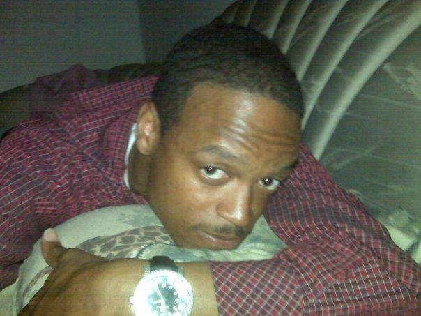 Adonis Sanders' album, Mobile Uploads