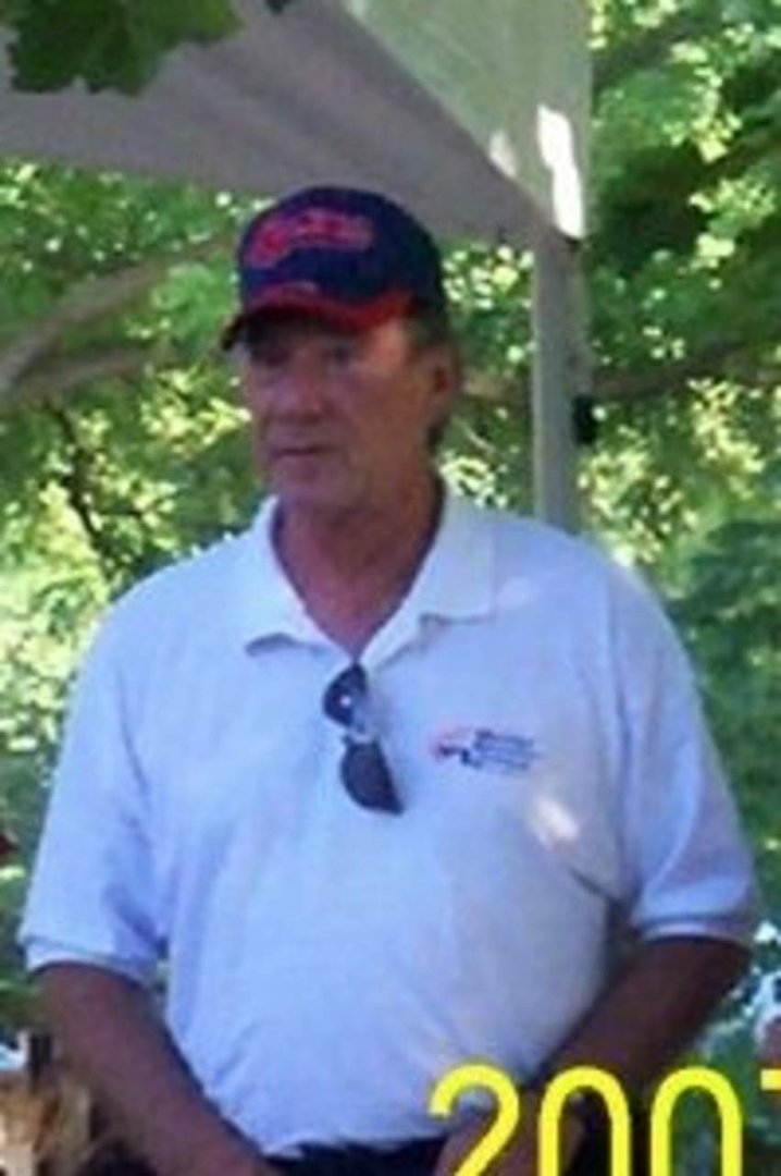 Roy Charleau's album, Profile Pictures