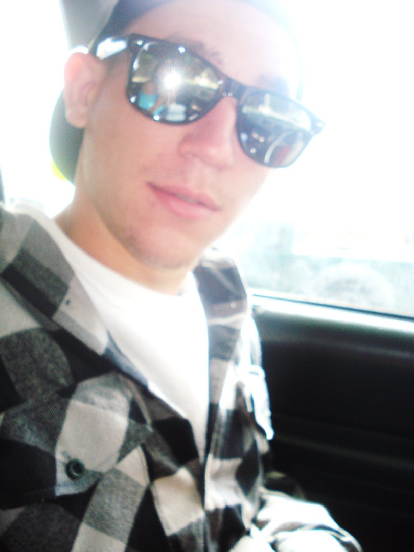 Evan Brutschy's album, Profile Pictures