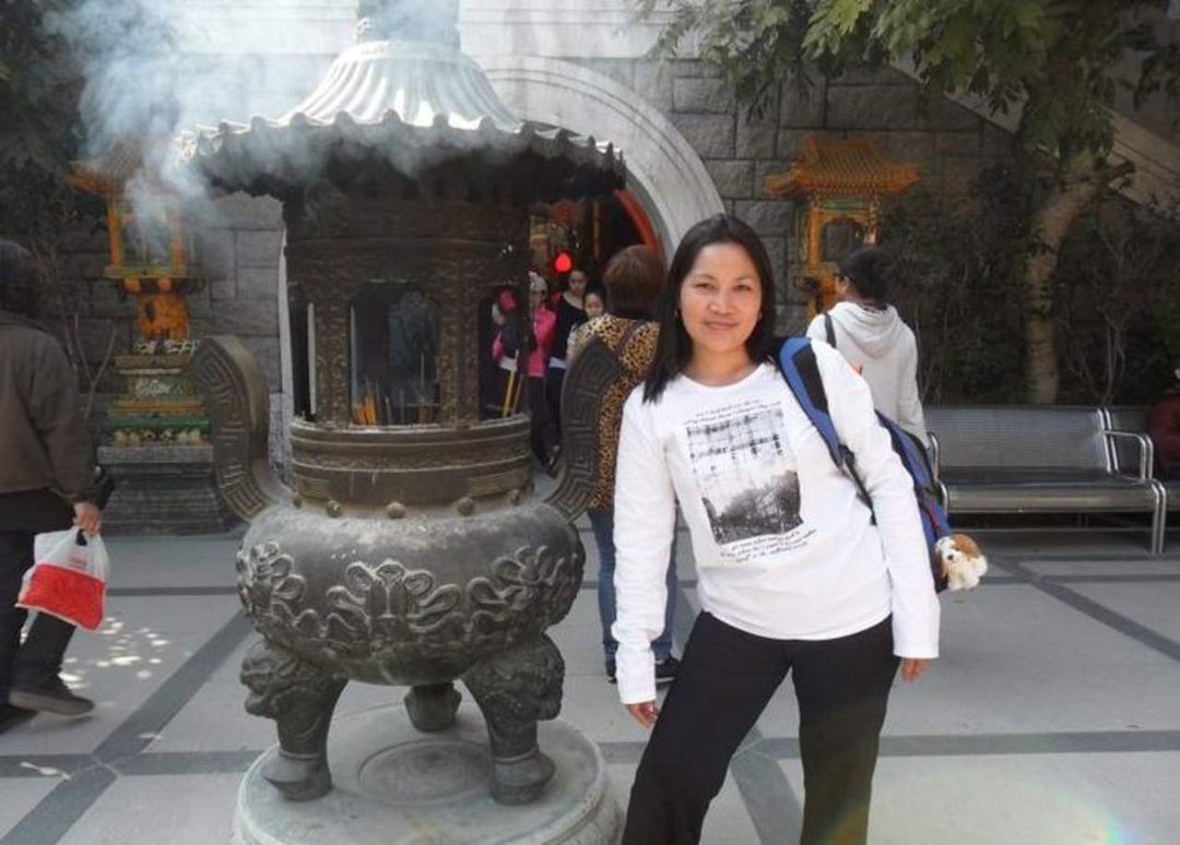 Edith Accangan's album, Profile Pictures