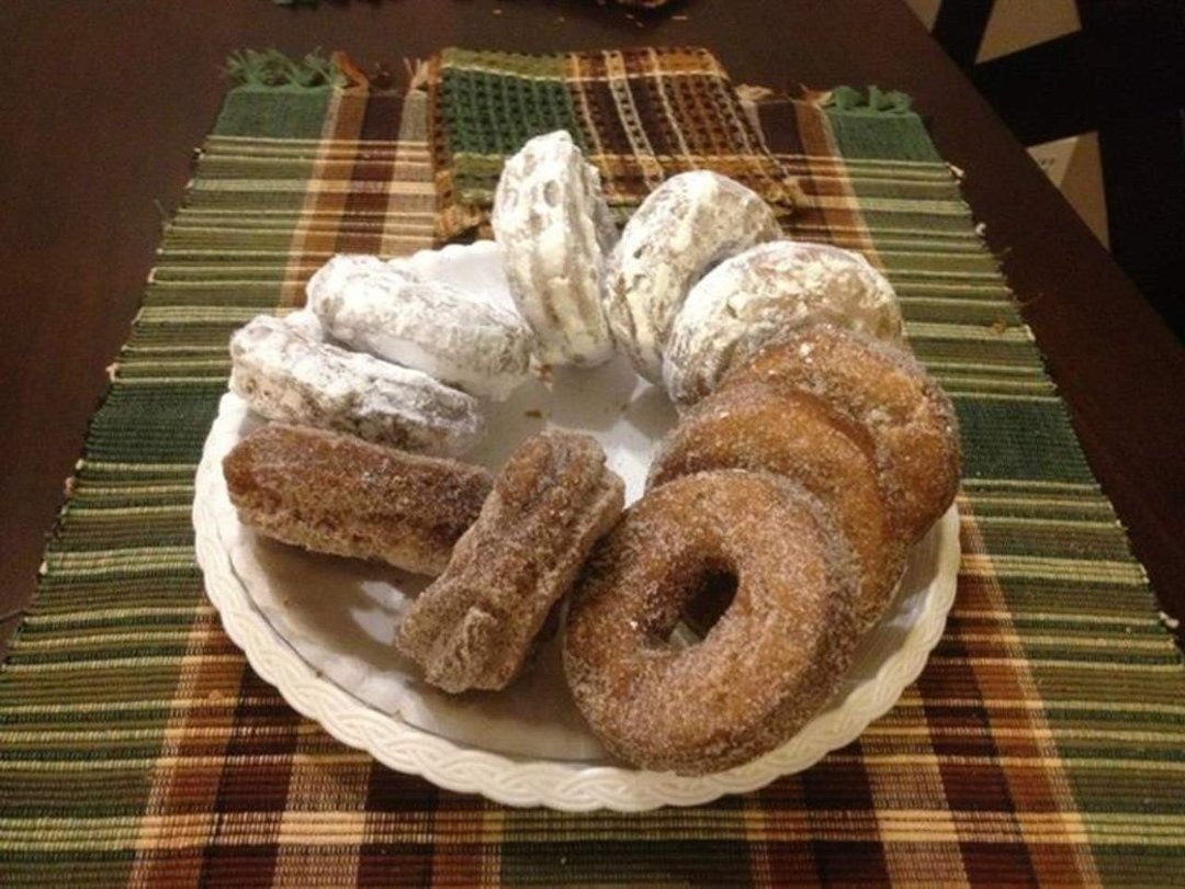 Roland Smith's album, Apple cider donuts