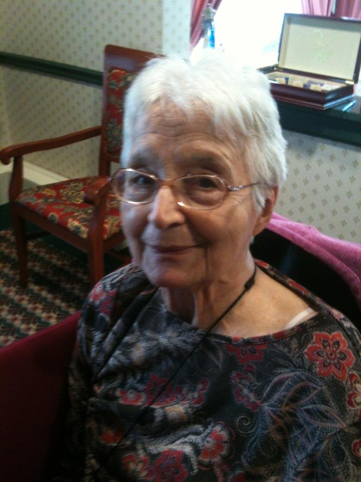 Pauline Echols' album, Mobile Uploads