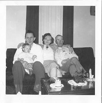 Sandy Maas' album, Profile Pictures