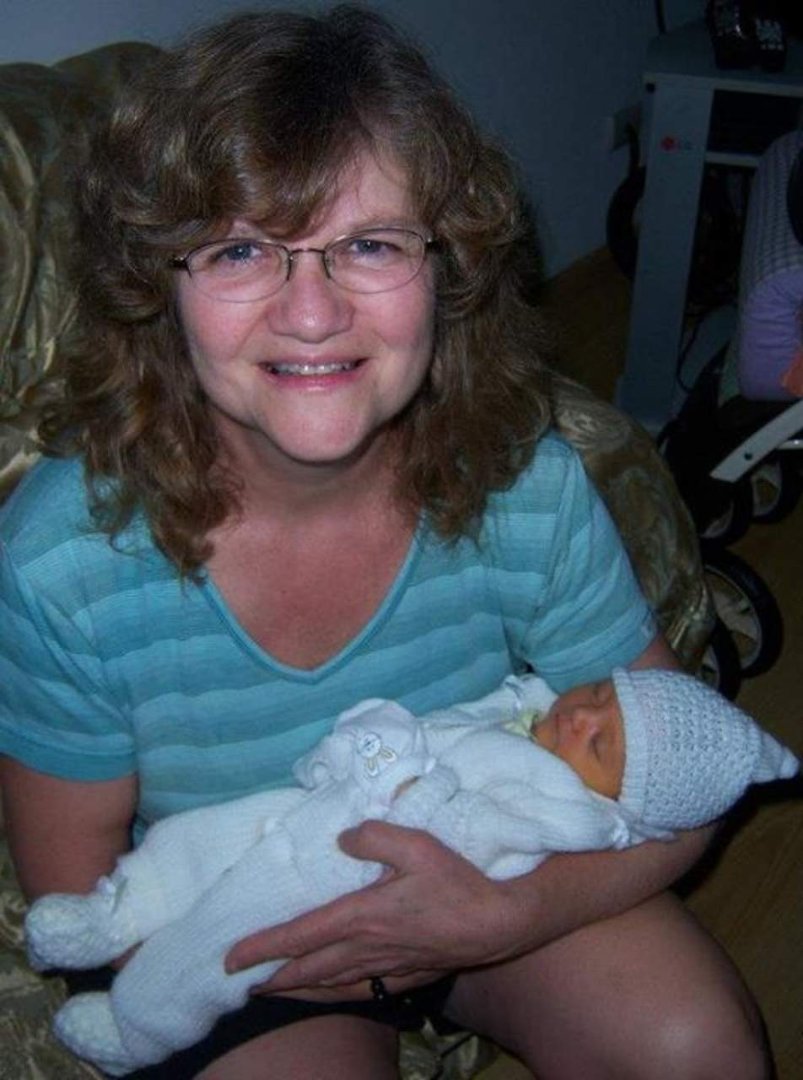 Cynthia Harris' album, Profile Pictures
