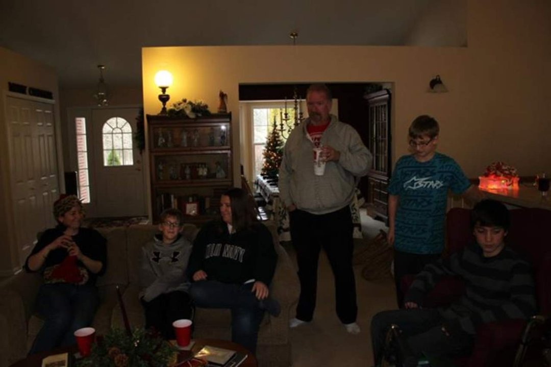 Thomas Barnes' album, Christmas in Michigan 2012
