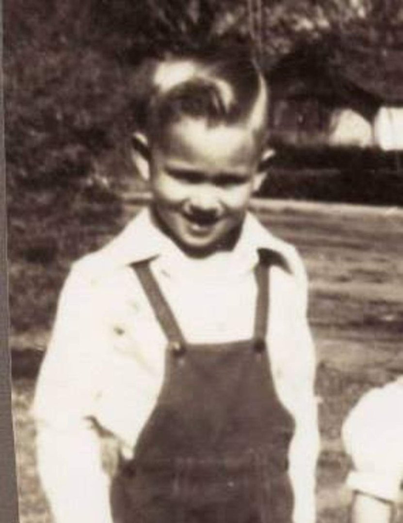 Gerald Davison's album, Profile Pictures