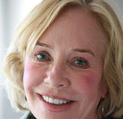 Phyllis Codlin's album, Profile Pictures