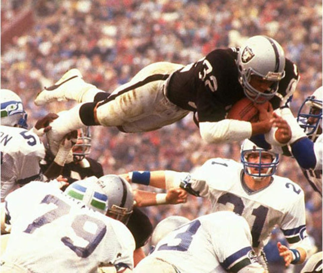 Warren Mau's album, Raider Greats