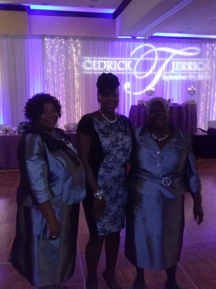Brenda CheeChee's album, Mobile Uploads