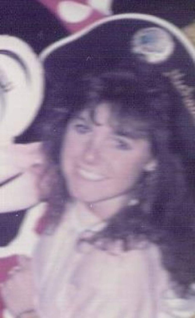 Michaelle Thompson's album, Profile Pictures