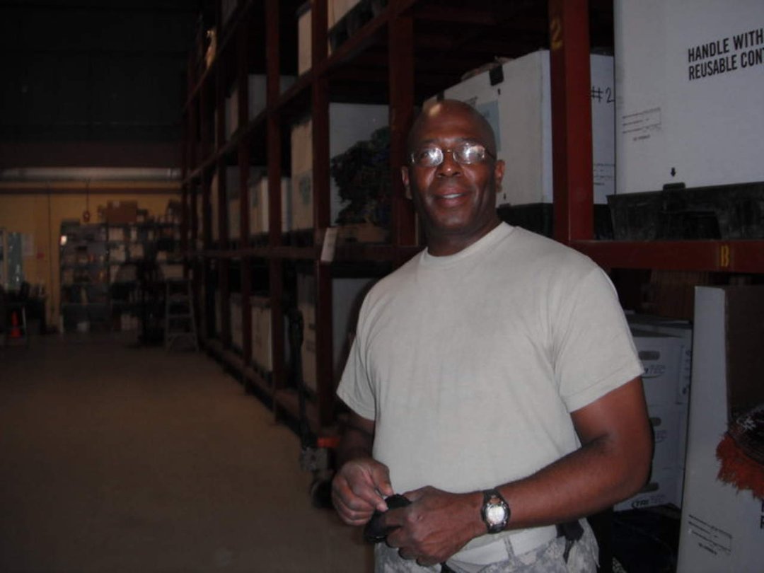 Raymond Lewis' album, Profile Pictures
