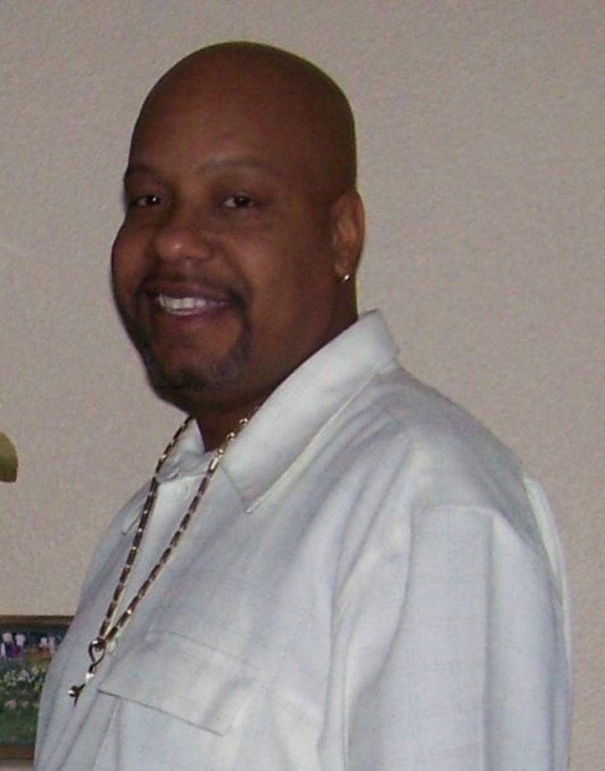 Larohn Allen's album, Profile Pictures