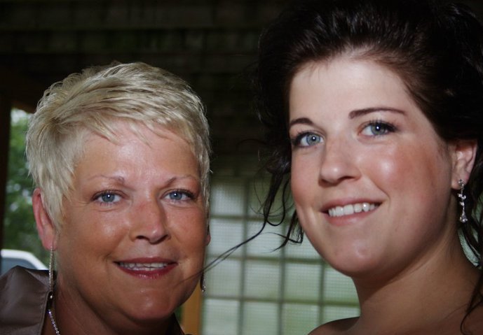Rose Leahy's album, Profile Pictures