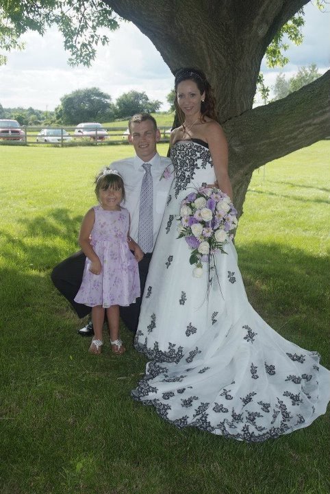 Peggy Wright's album, Aliyha at Amber and Brent's Wedding