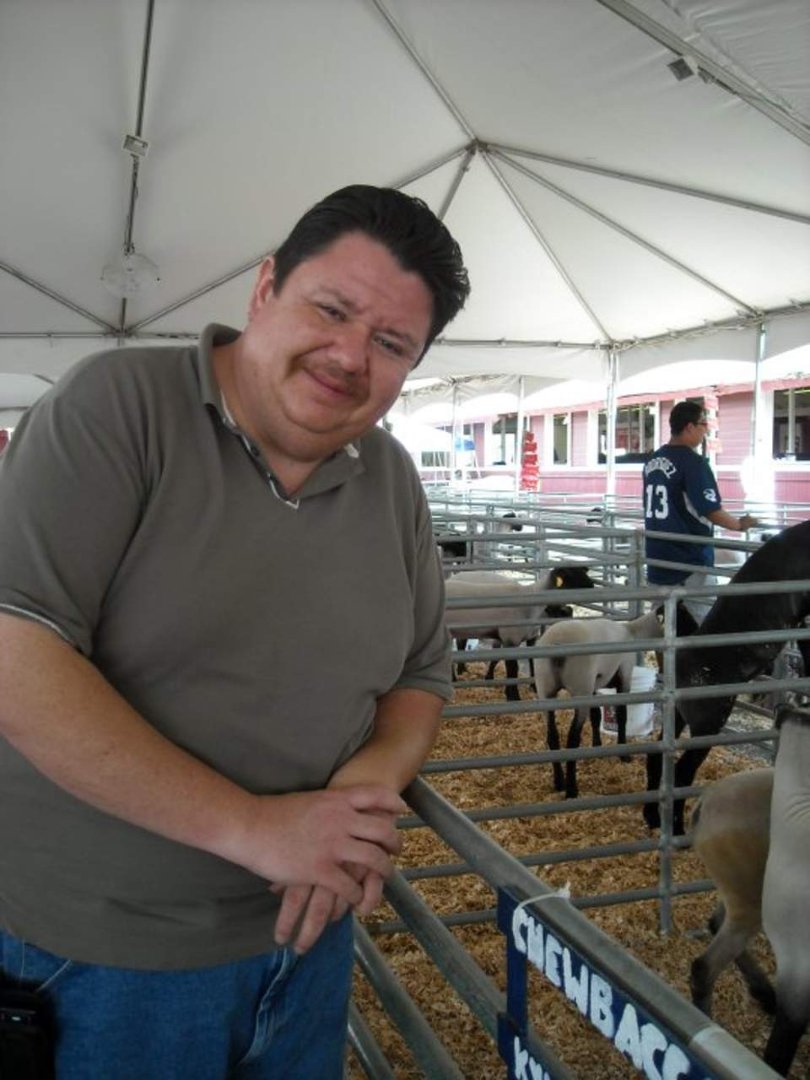 Rafael Baez's album, Profile Pictures