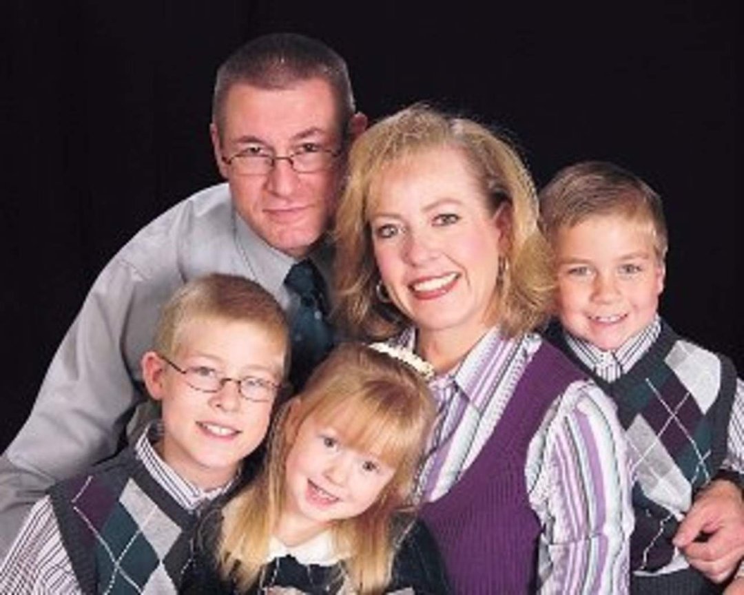 Stephanie Flatt's album, Profile Pictures