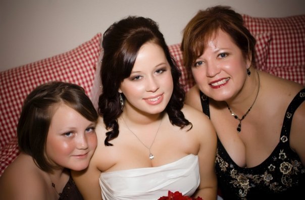 Laura Holmes' album, Profile Pictures