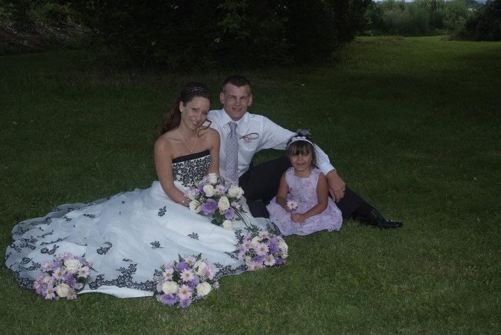 Peggy Wright's album, Aliyha at Amber and Brent's Wedding