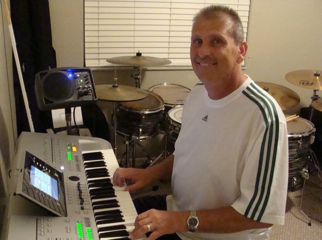 Glenn Hacker's album, Profile Pictures