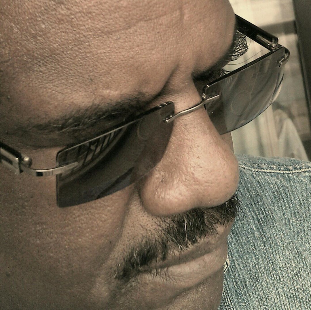 Stephen Lipscomb's album, Profile Pictures