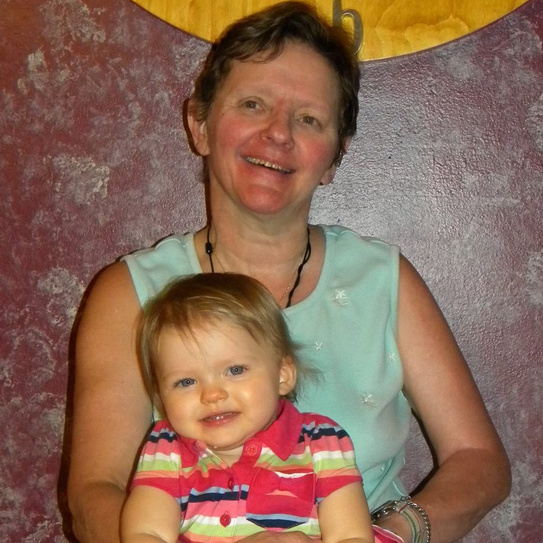 Lorrie(Loretta) Gayman(Kurth)'s album, Profile Pictures