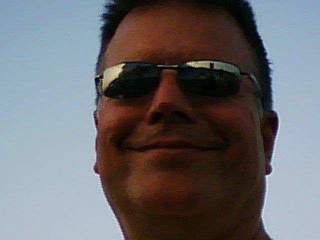 Larry Abraham's album, Profile Pictures