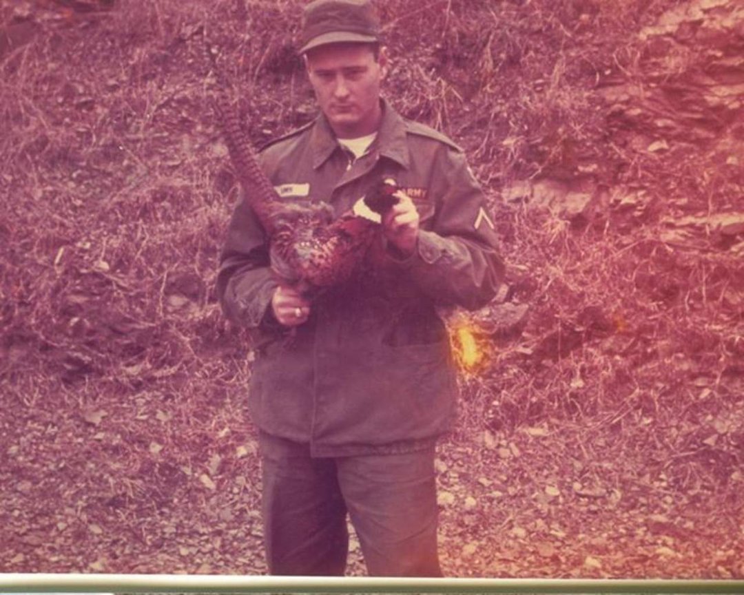 Robert Sims' album, Profile Pictures