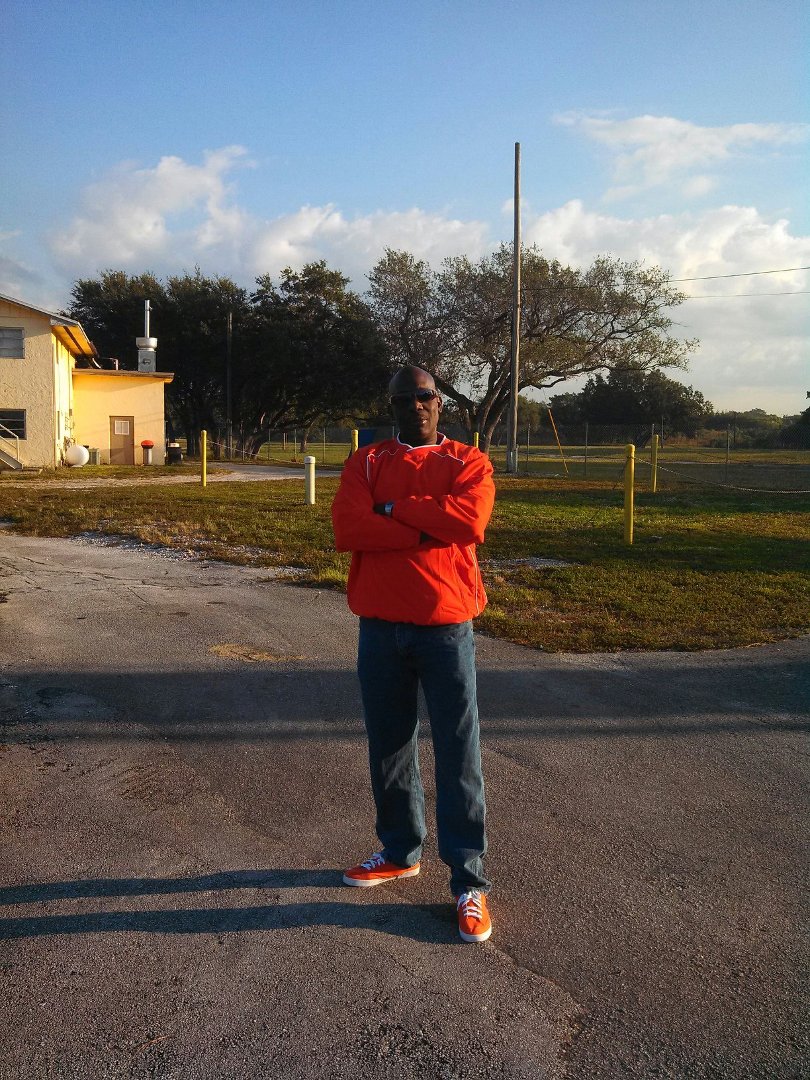 Mozel Butler's album, Mobile Uploads