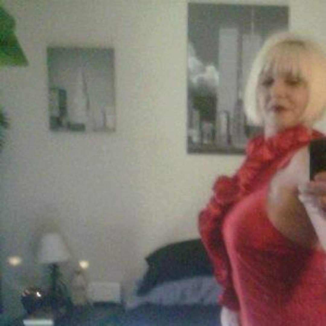 Deborah Abernathy's album, Profile Pictures