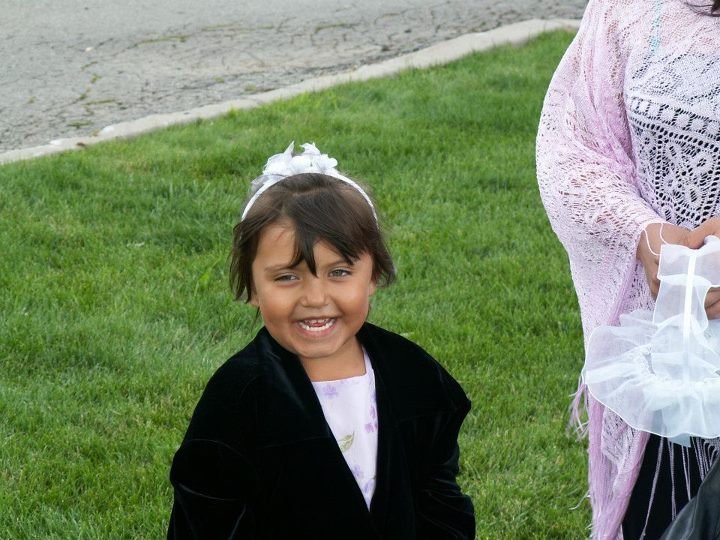 Peggy Wright's album, Aliyha at Amber and Brent's Wedding