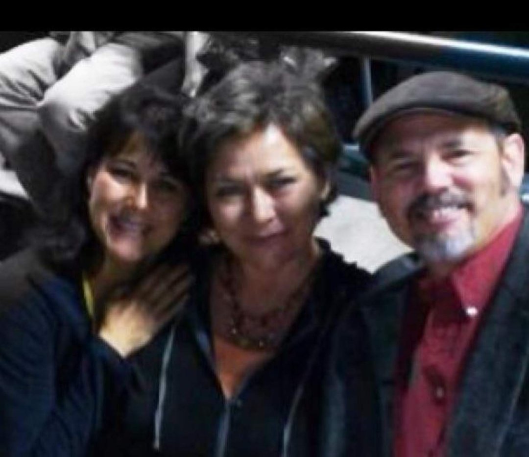 Patty Kennedy's album, Profile Pictures