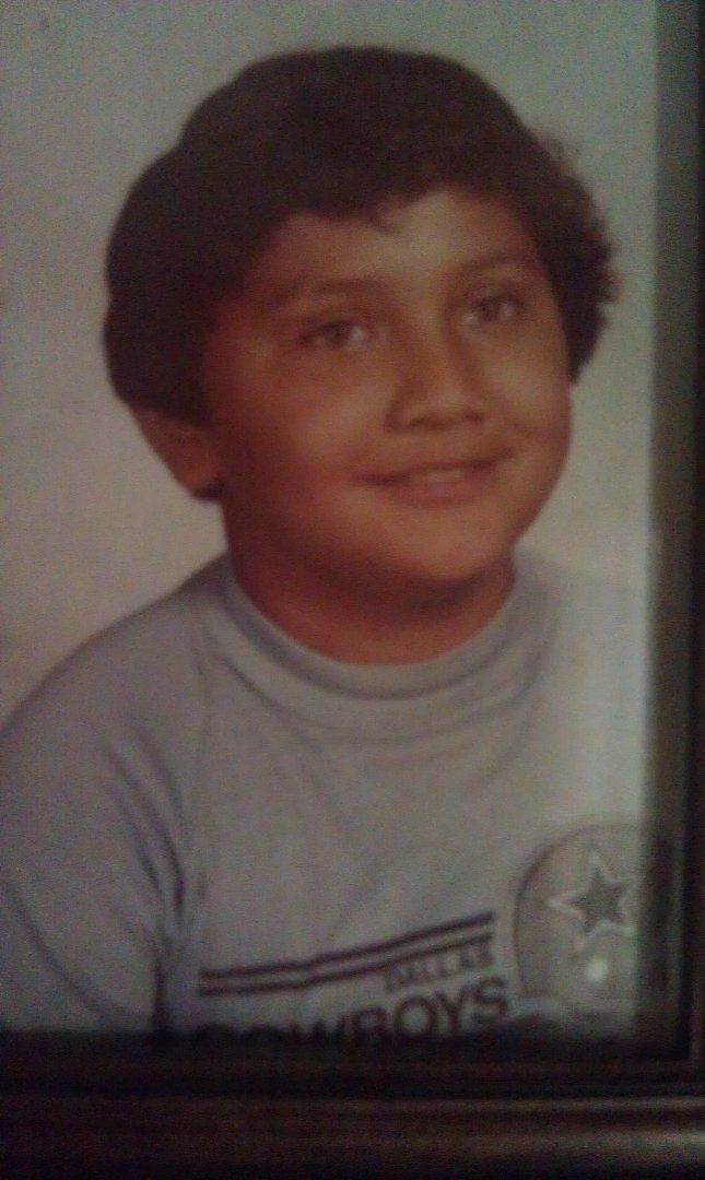 Roberto Garza's album, Mobile Uploads