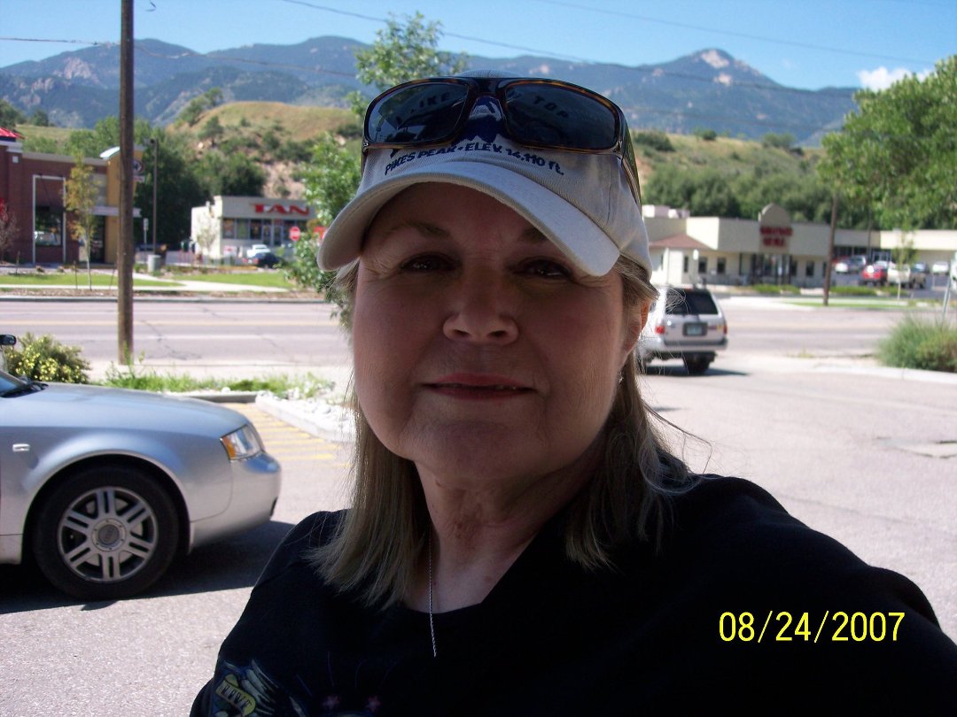 Joyce Bivens' album, Profile Pictures