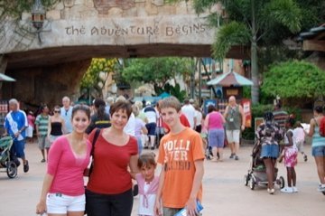 Michael Dewey's album, My family