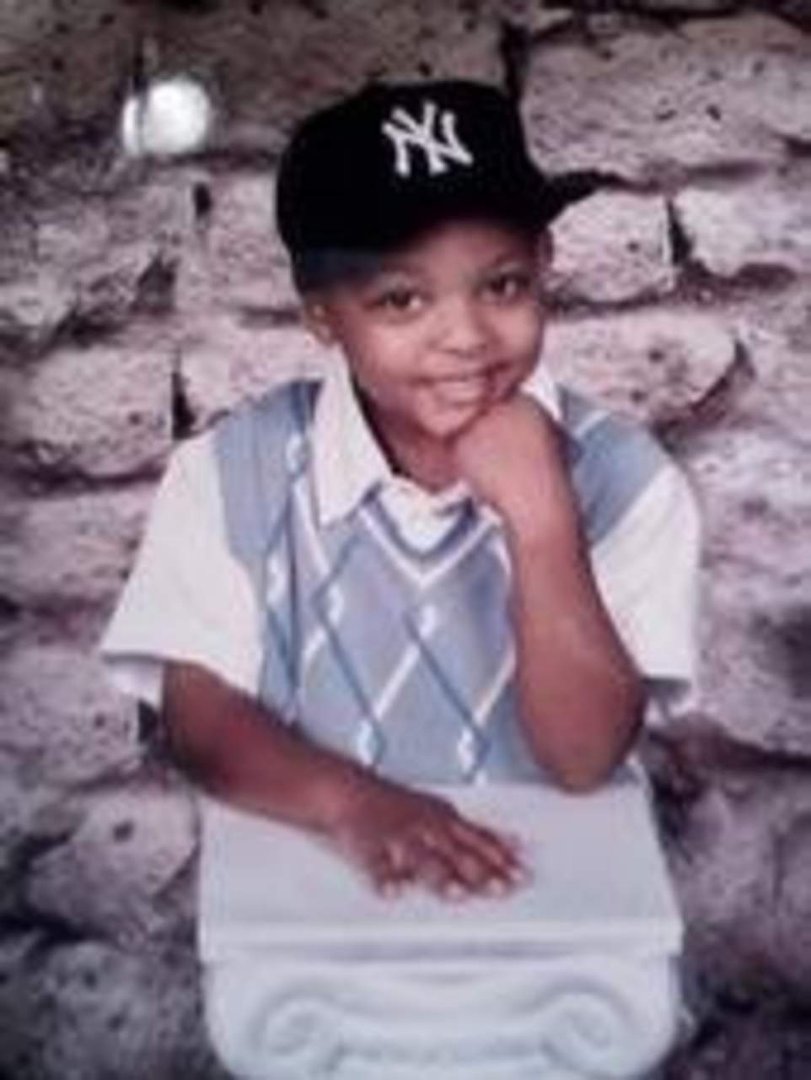 Derrick Maxwell's album, Profile Pictures