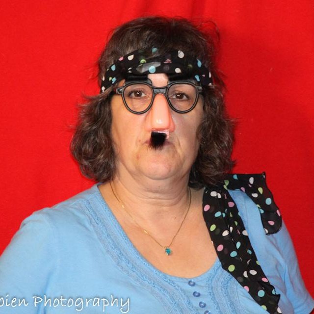 Becky Tobin's album, Profile Pictures