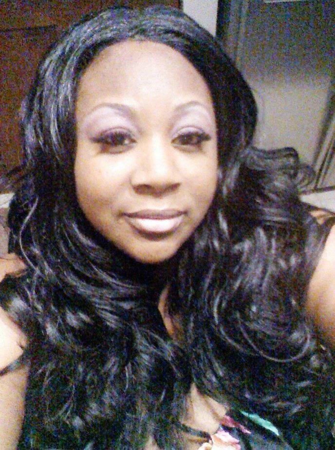Shankeleia Roberson's album, Profile Pictures