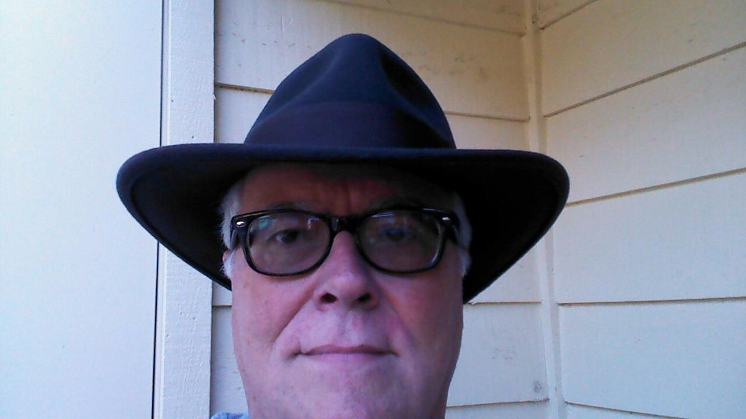 Alan Crews' album, Mobile Uploads