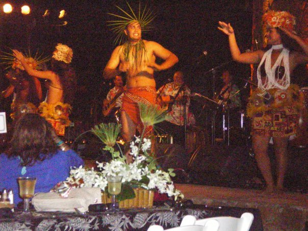 Gloria Picking's album, Maui, Hawaii