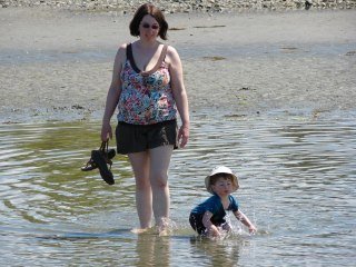 Carmen Marvici's album, Our trip to Vancouver Island