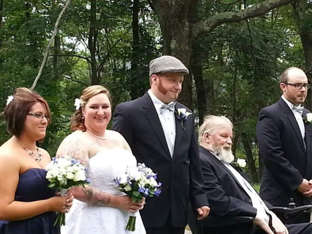 Christine Hebert's album, Sarah and Travis Pierce Wedding