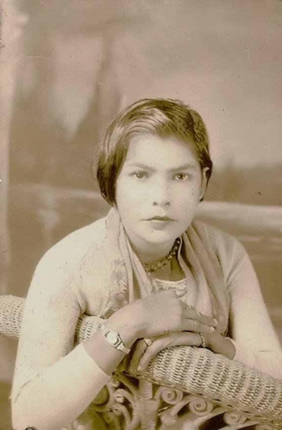 Gilbert Galvan's album, Profile Pictures