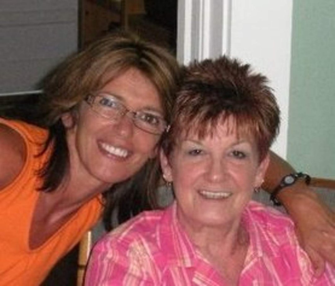 Pat Albertson's album, Profile Pictures