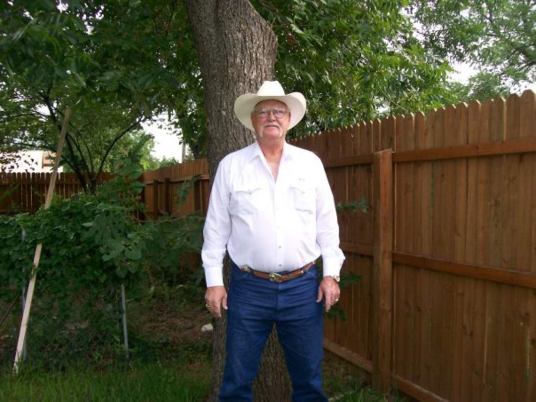 willie james' album, Profile Pictures