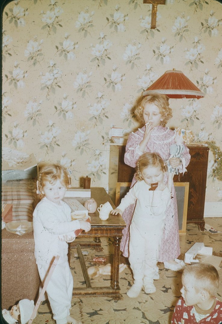 Kathleen Murray's album, Profile Pictures