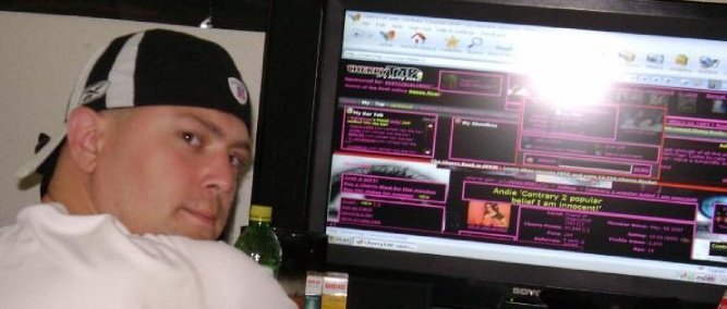 Michael Keen's album, Profile Pictures