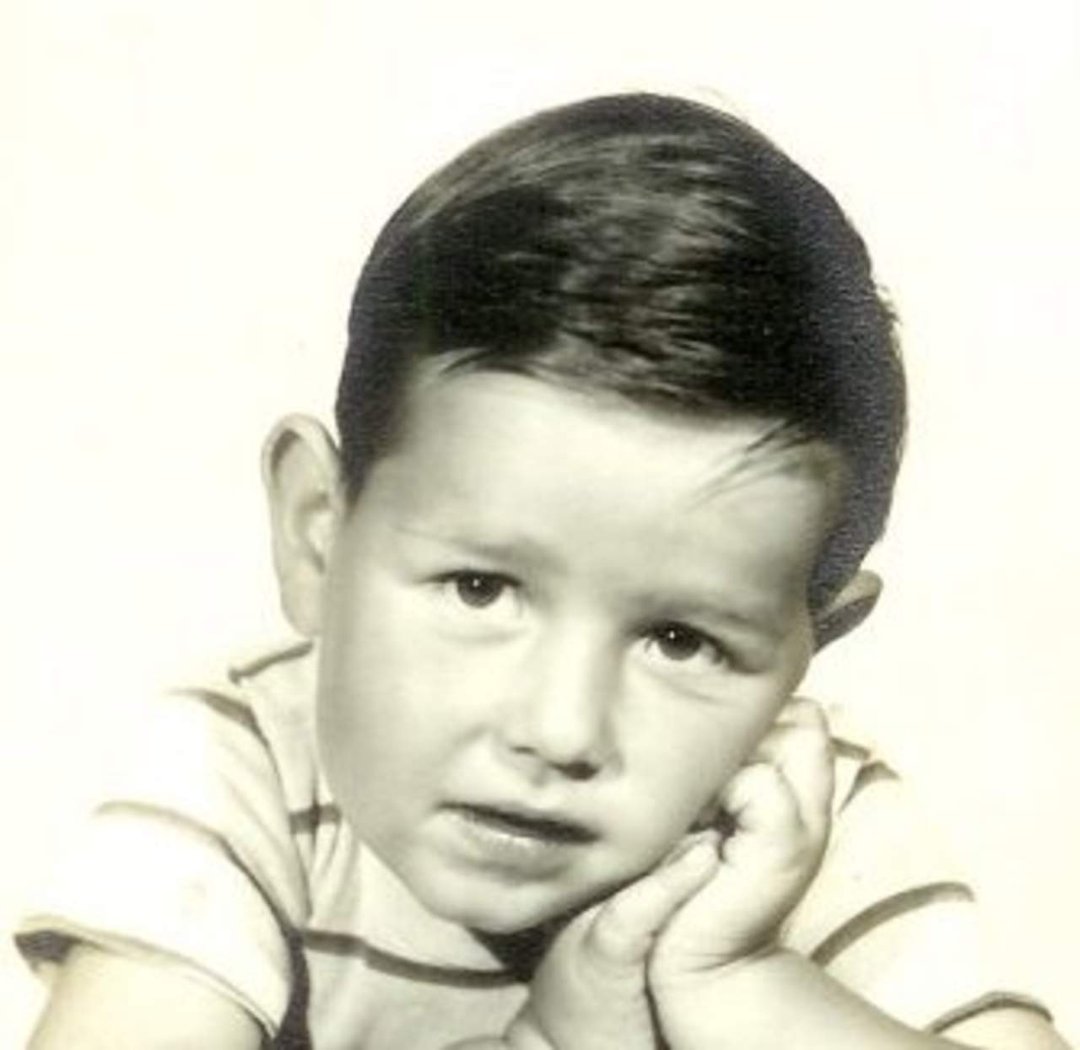 stephen austin's album, Profile Pictures