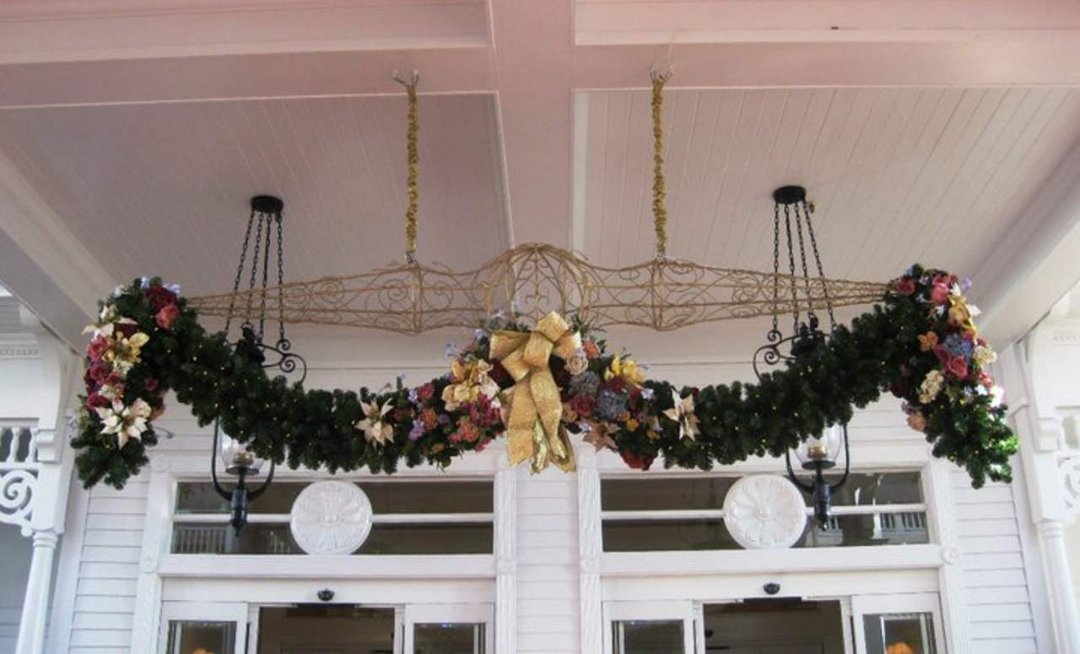 Cindi Seelig's album, Christmas at Disney World, 2010