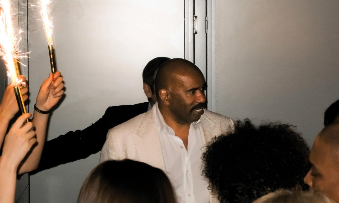 Dean Lent's album, STEVE HARVEY WRAP PARTY!!!